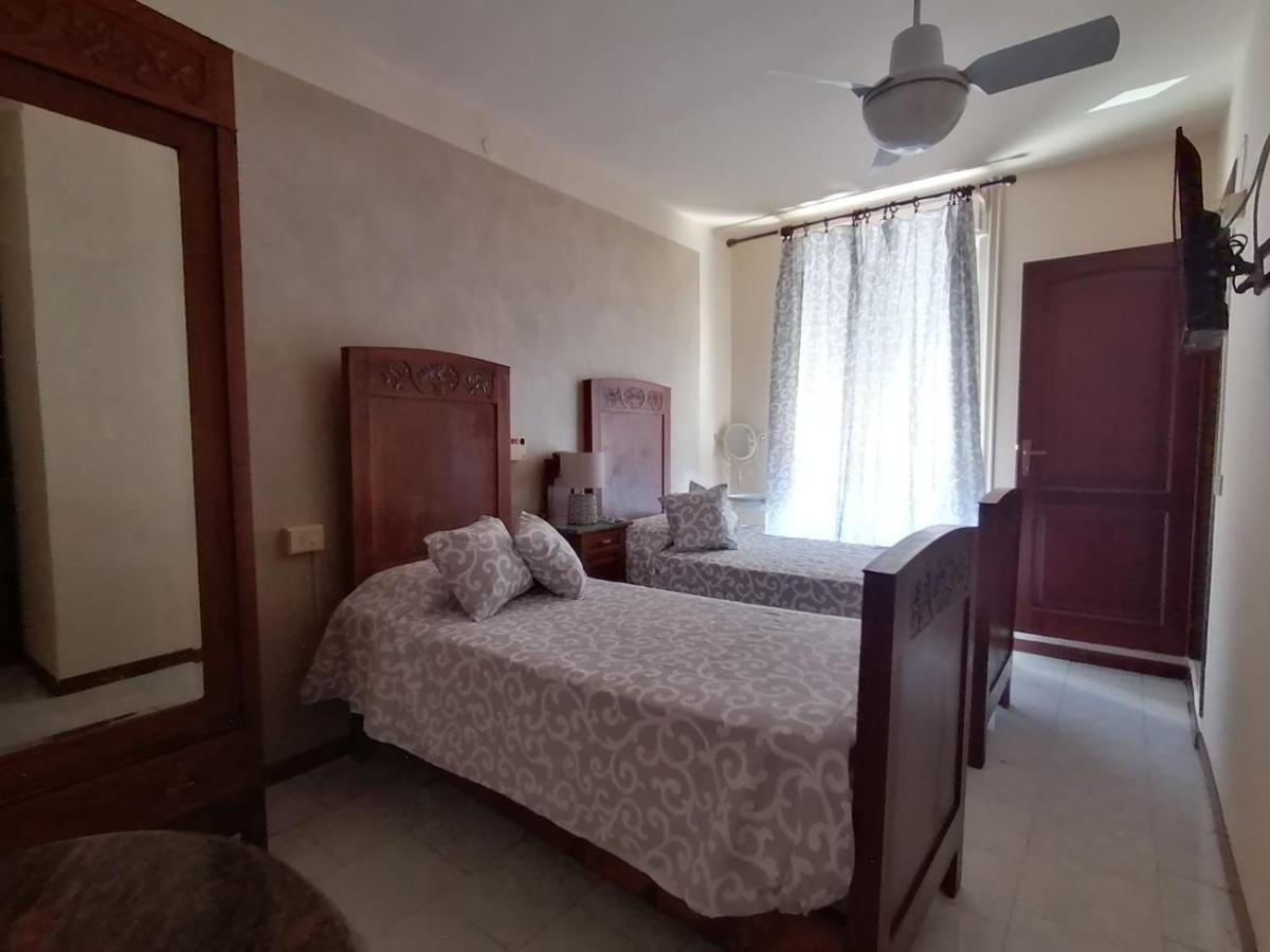 Hotel Fiore & Fiocchi Podenzano Bagian luar foto